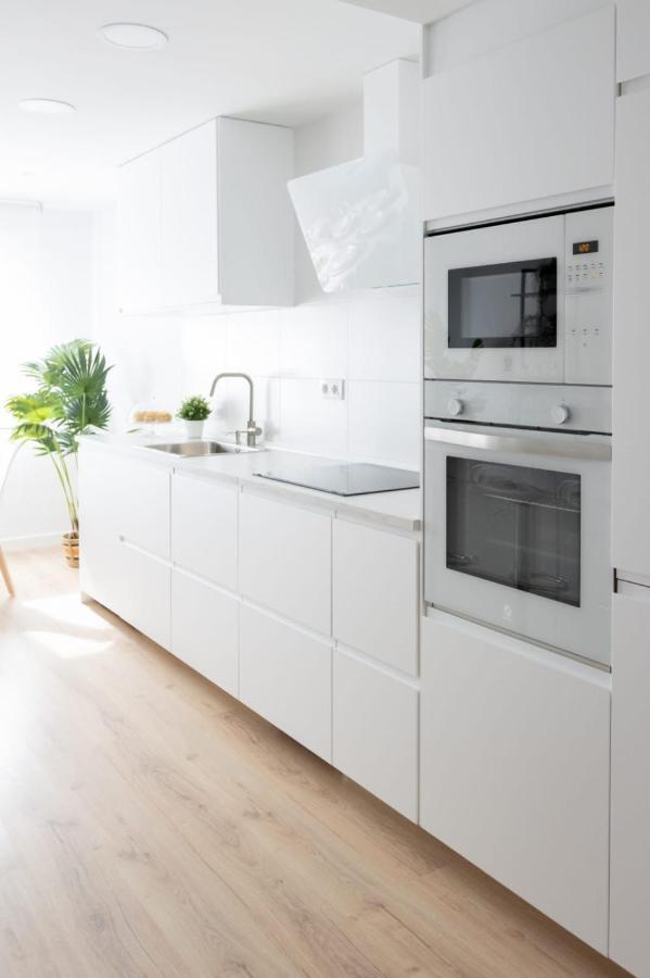 Lujoso Apartamento Entre 2 Playas Con Garaje, Wifi Gijón Exteriér fotografie