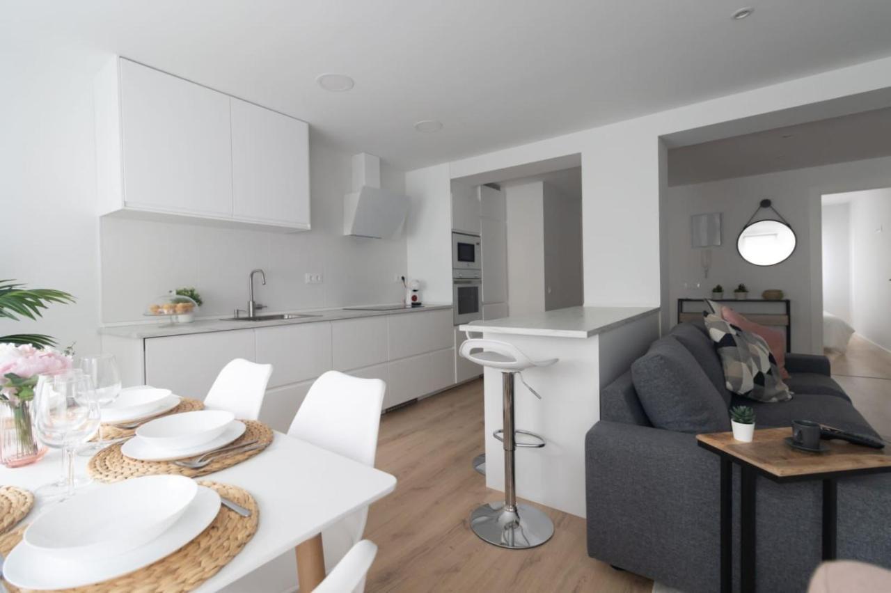 Lujoso Apartamento Entre 2 Playas Con Garaje, Wifi Gijón Exteriér fotografie